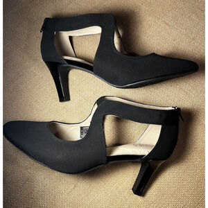 Jones New York Black Beta Pumps 3 inch Heel--New with Box-Women's 10W